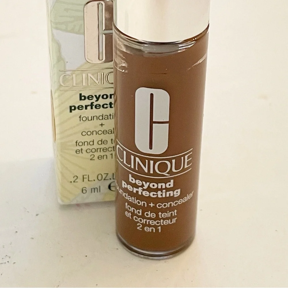 Clinique Beyond Perfecting Foundation + Concealer .2oz NEW WN125 Mahogany‎